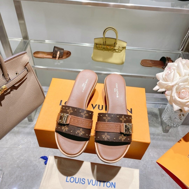 Louis Vuitton Slippers